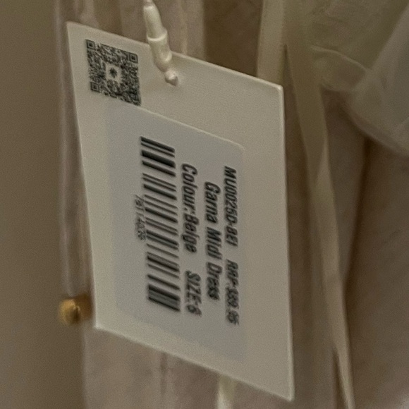 Billy J Maxi dress in Champagne/Beige - Picture 3 of 4